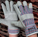 GULL- Zaštitne rukavice MORNAR od goveđeg špalta sive boje, nadlanica i manžetna su od platna, imaju podstavu na dlanu, EN 388 1121
Može se koristiti u građevinskoj industriji, poljoprivredi, metalnoj industriji, itd.