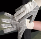CP149/OSPREY - pamučne šivene rukavice 270 g/m² sa pletenom elastičnom manžetnom, PVC crne točkice na dlanu, palcu, kažiprstu i malom prstu.
Rukavice se koriste za lakše poslove u proizvodnji, prilikom transporta, pakovanja ....